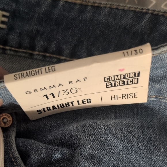 Women's Blue Jeans - Picture 2 of 4